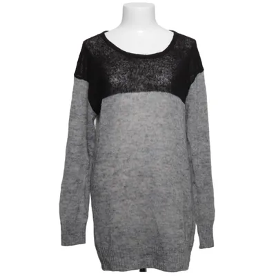Sweater (Black, Gray) from SNOB