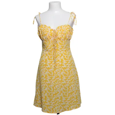 Kjole (Gul, Hvid) fra Glamorous Care Genanvendt polyester