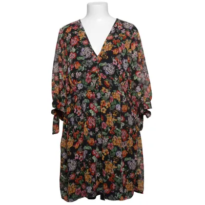 Robe (Noir, Multicolore) de New Look Polyester