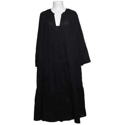 Robe (Noir) de Samoon