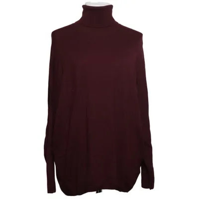Turtleneck (Purple) from Allude Wool