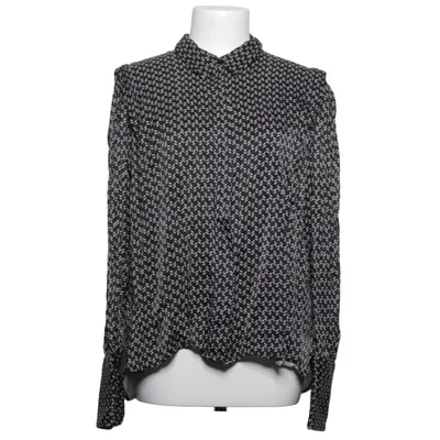 Blus (Svart, Vit) från Leveté Room Viskos