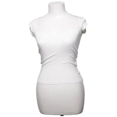 Topp (Romance Shape Top) från Nelly Elastan, Viskos