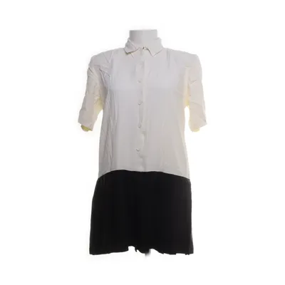 Robe chemise (Blanc, Noir) de Anna Acétate