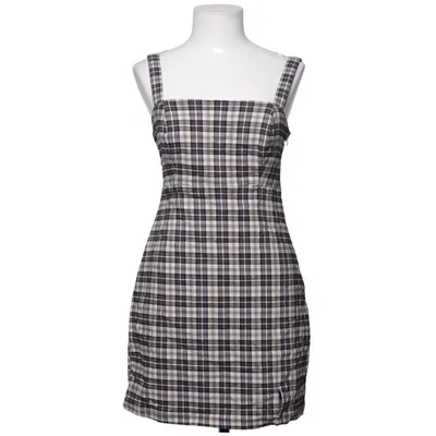 Klänning (Svart, Beige, Vit) från Hollister Elastan, Polyester, Viskos