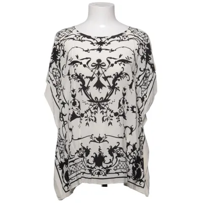 Top (White, Black) from Weekend MaxMara