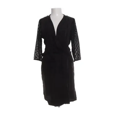 Slå-om-kjole (Sort) fra Maison Scotch Elastan, Cupro, Nylon, Viscose