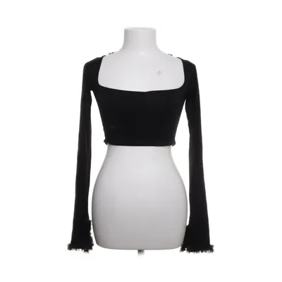 Crop top (Black) from Liatz