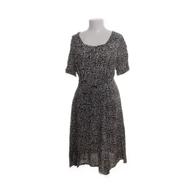 Klänning (Svart, Vit) från Plus Viskos