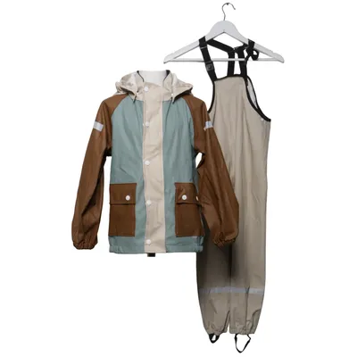 Regenkleidung (1987) von Everest Polyester, Polyurethan