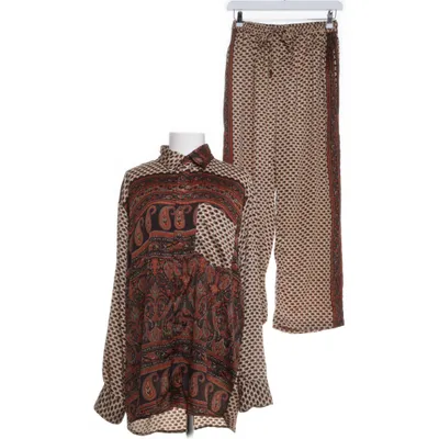 Ensemble (Beige, Marron, Rouge, Noir) de Kelevra Soie