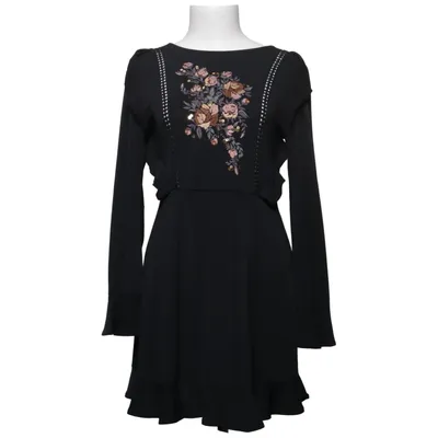 Kleid (Schwarz) von Chelsea & Violet Elasthan, Polyester