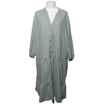Robe (Vert) de Violeta