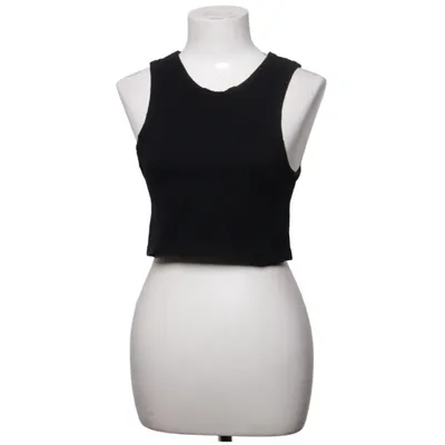 Crop top (Black) from STR