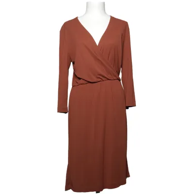 Robe (Marron) de Mos Mosh