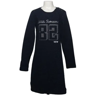 Robe (MILA-G-52-D) de Someone