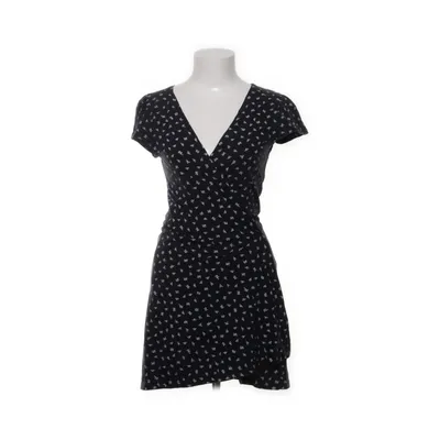 Omlottklänning (Svart, Vit) från Brandy Melville Bomull, Elastan