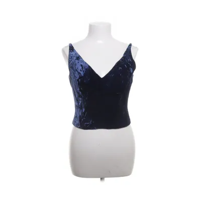 Top (Blauw) van Ella Singh