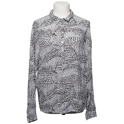 Blouse (Black, White) from 365 Three-Sixty-Five Viscose
