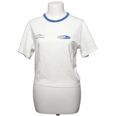 T-shirt (Weiß, Blau) von WRSTBHVR Studio