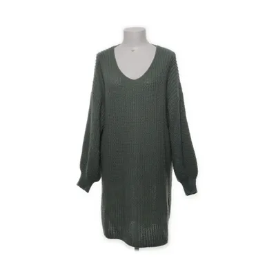 Tröja (Grön) från Essentials