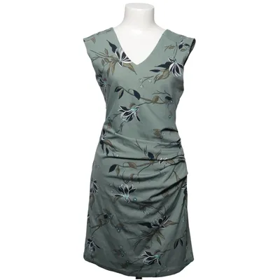 Kjole (Grøn, Flerfarvet) fra Kaffe Elastan, Polyester, Viscose