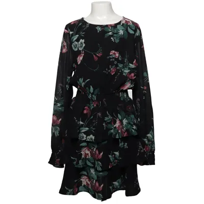 Klänning (Svart, Flerfärgad) från Ü by KappAhl Polyester