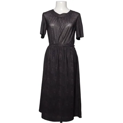 Robe (Marron) de Finn Karelia