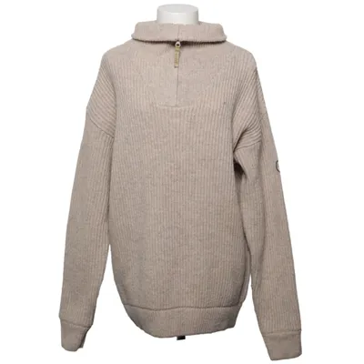 Sweater (Hunter Wool Sweater) from Mackenzie Wool