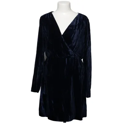 Robe portefeuille (Bleu) de H&M Modern Classic Polyester