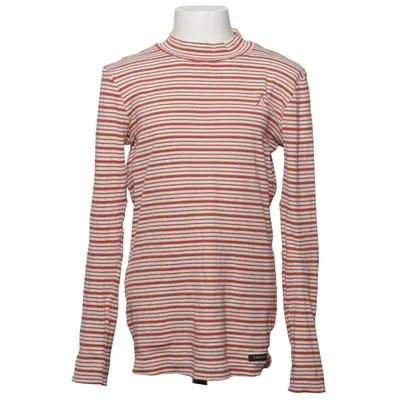 T-shirt à manches longues (Beige, Marron, Rouge) de A Monday in Copenhagen