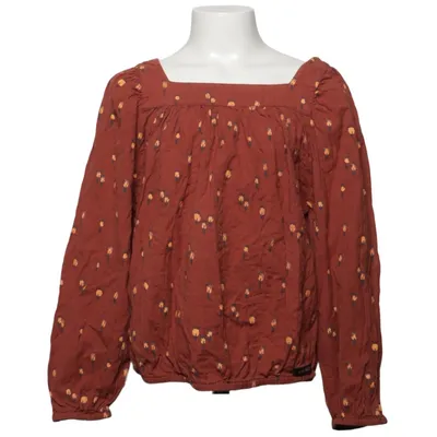 Blouse (Marron) de A Monday in Copenhagen