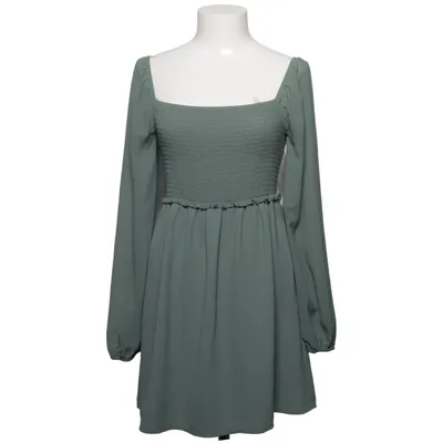 Klänning (Grön) från Forever 21 Polyester