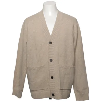 Cardigan (Beige) from A Day's March