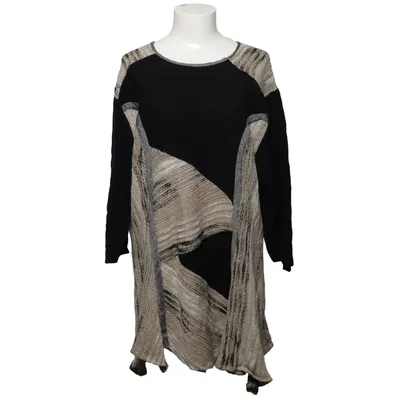 Tunic (Black, Beige) from Zele Linen