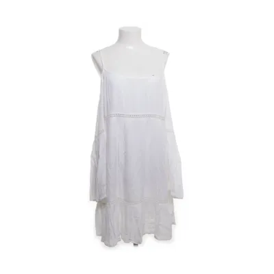 Dress (White) from Patrons of Peace