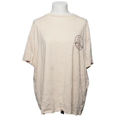 T-shirt (Beige) from Shein