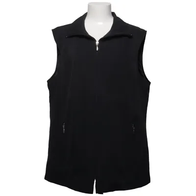 Outer vest (Black) from Maria Bellesi