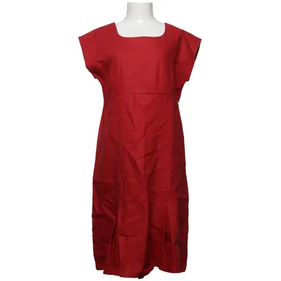 Dress (Red) from Ann Linderhjelm Linen