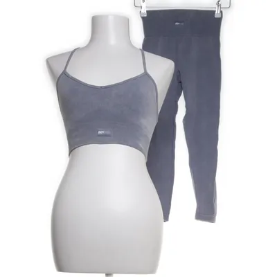 Trainingsset (Lila) van Bo+Tee