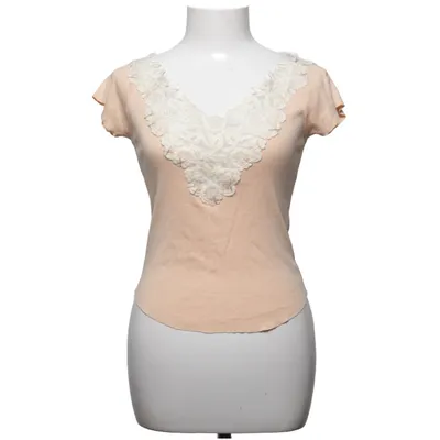 Top (Torntee) from Edging Cotton