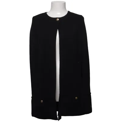 Cape (Black) from Bushnell Wool