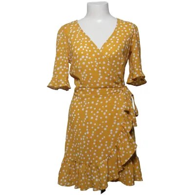 Wrap dress (Yellow, White) from Kilibbi Polyester