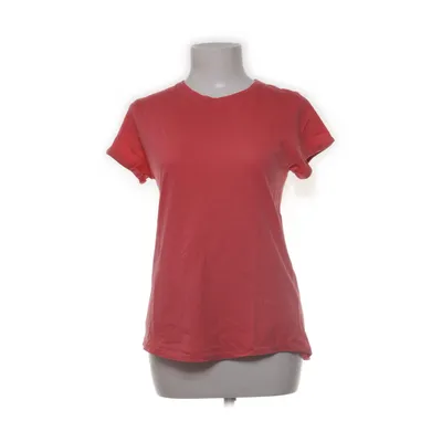 T-shirt (Röd) från FSBN Sister