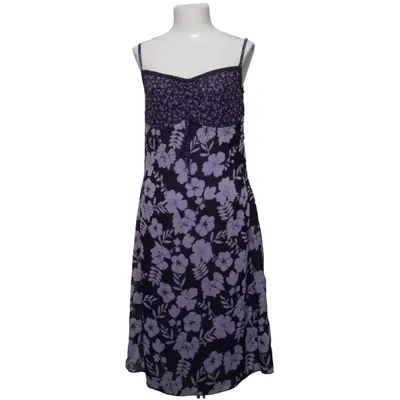 Kjole (Lilla) fra Cecilia Classics Polyester