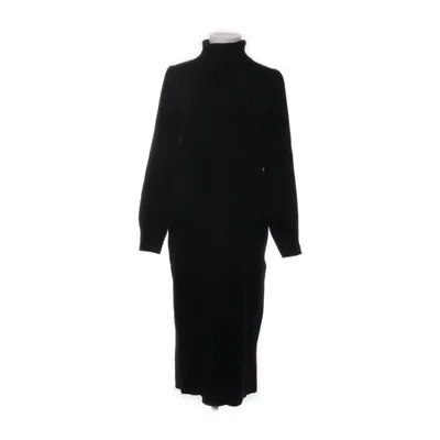 Robe à col roulé (Noir) de Allude Cachemire, Laine