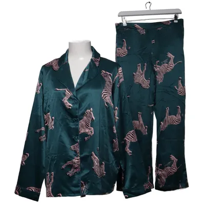 Pyjama (Groen, Roze, Zwart) van New Look Polyester