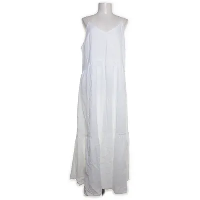 Maxi dress (White) from HHG