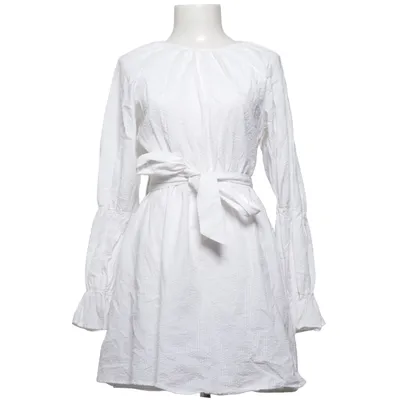 Kjole (Seersucker Open Back Dress) fra NA-KD Bomuld