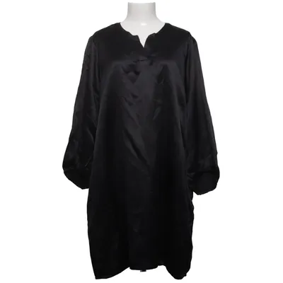 Dress (Black) from Cassiopeia